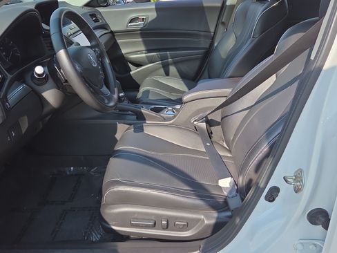 Certified 2019 Acura ILX FWD image 9
