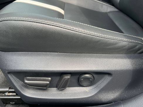 Used 2025 Toyota Camry SE FWD image 23