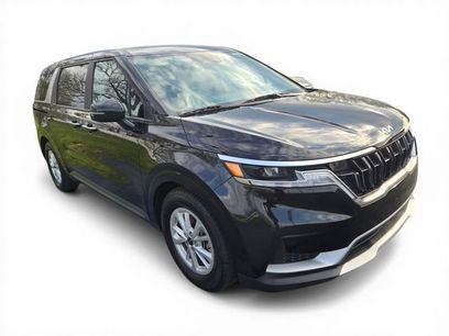 Used 2024 Kia Carnival LX