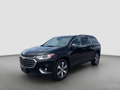Used 2021 Chevrolet Traverse LT w/ LT Premium Package