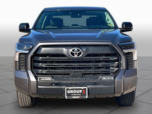 Used 2024 Toyota Tundra SR5 w/ SR5 Convenience Package AWD/4WD image 7