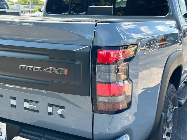 New 2026 Nissan Frontier PRO-4X w/ Pro Premium Package AWD/4WD image 16