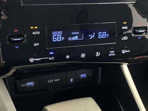 Used 2024 Hyundai Tucson SEL image 25