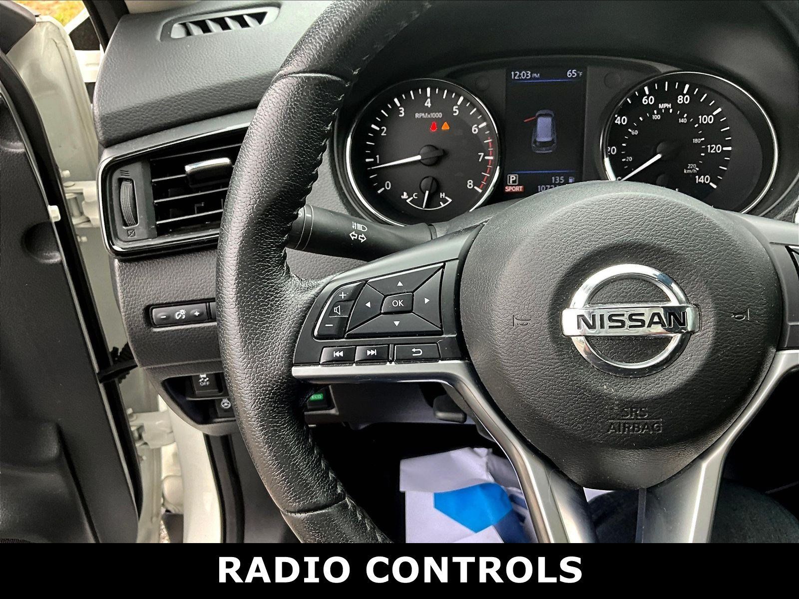 Used 2019 Nissan Rogue SV w/ Premium Package FWD image 5