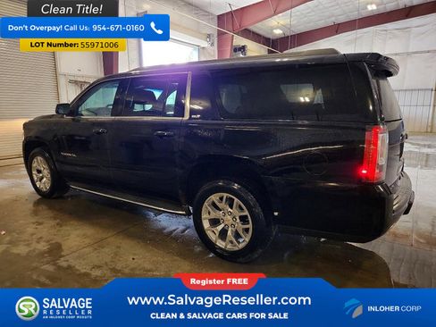 Used 2015 GMC Yukon XL SLT w/ Open Road Package AWD/4WD image 3