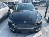Used 2017 Ford Fusion SE w/ Equipment Group 601A image 2