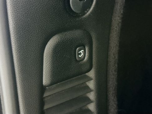 Used 2025 Dodge Durango GT image 32