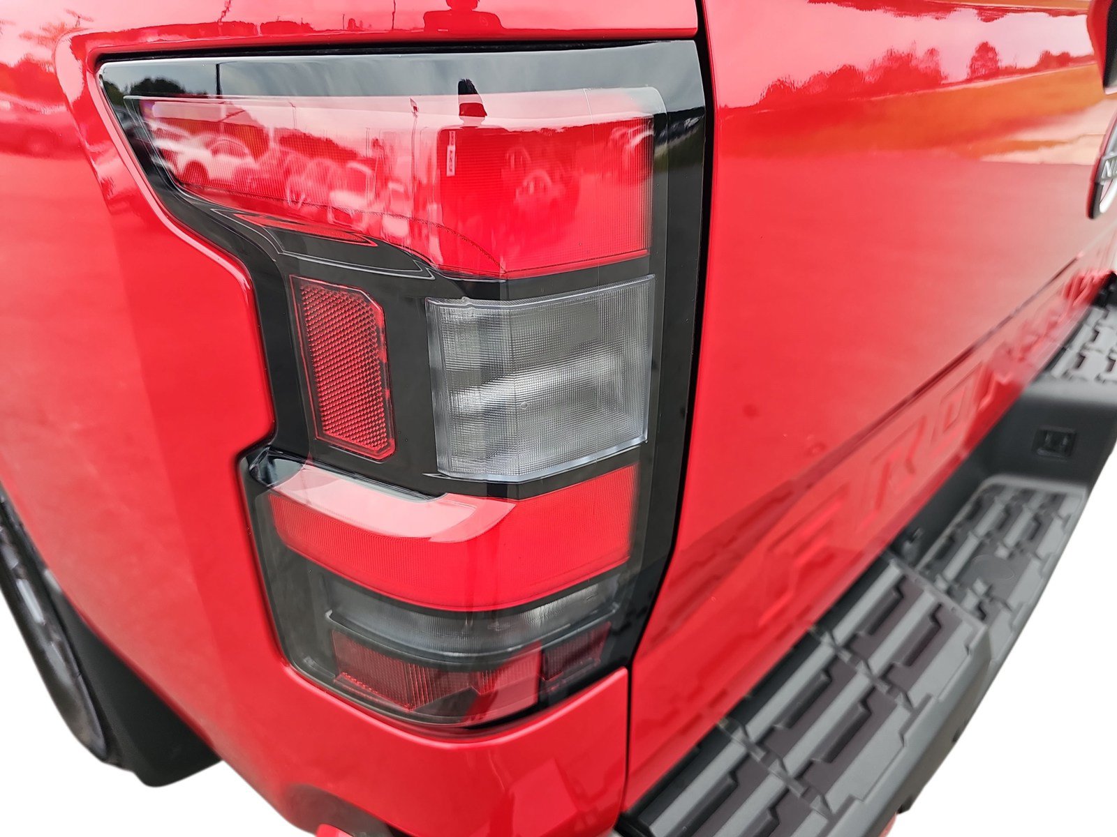 Used 2026 Nissan Frontier SV w/ SV Convenience Package RWD image 32