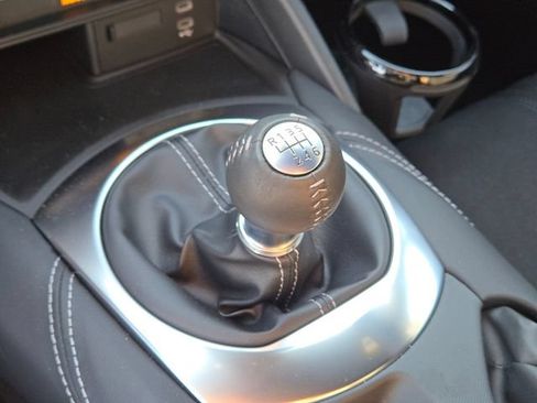 New 2026 MAZDA MX-5 Miata Club w/ Interior Package RWD image 16