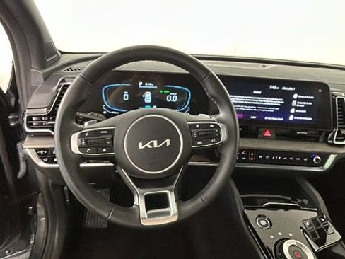 Used 2025 Kia Sportage X-Line AWD/4WD image 15