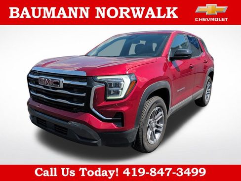 Used 2025 GMC Terrain Elevation AWD/4WD image 3