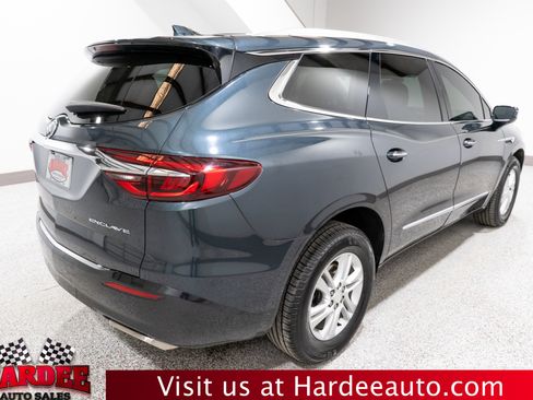 Used 2019 Buick Enclave Essence image 5