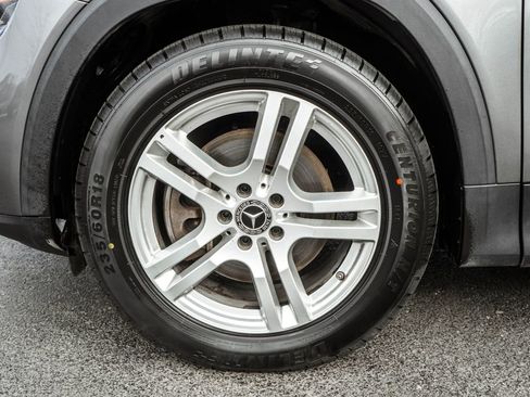 Used 2022 Mercedes-Benz GLB 250 4MATIC w/ Premium Package Lite image 31