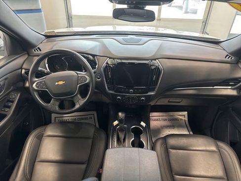 Used 2022 Chevrolet Traverse LT AWD/4WD image 22