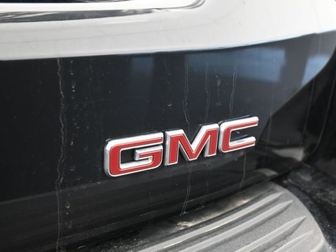 Used 2025 GMC Yukon Denali AWD/4WD image 39
