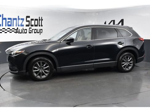 Used 2021 MAZDA CX-9 Touring w/ Touring Premium Package FWD image 2