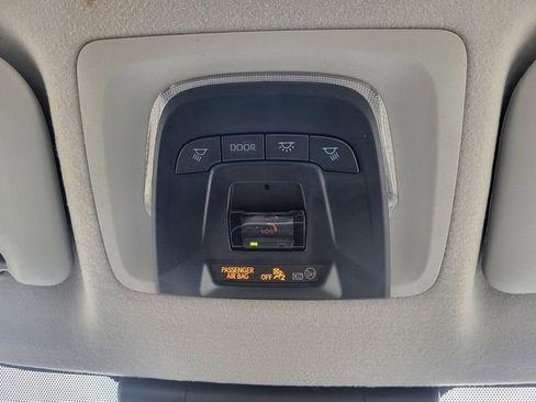 Used 2023 Toyota Corolla Cross L image 20