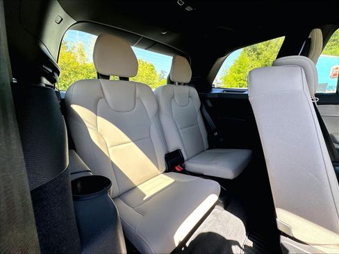 New 2026 Volvo XC90 B6 Plus w/ Protection Package Premier AWD/4WD image 26