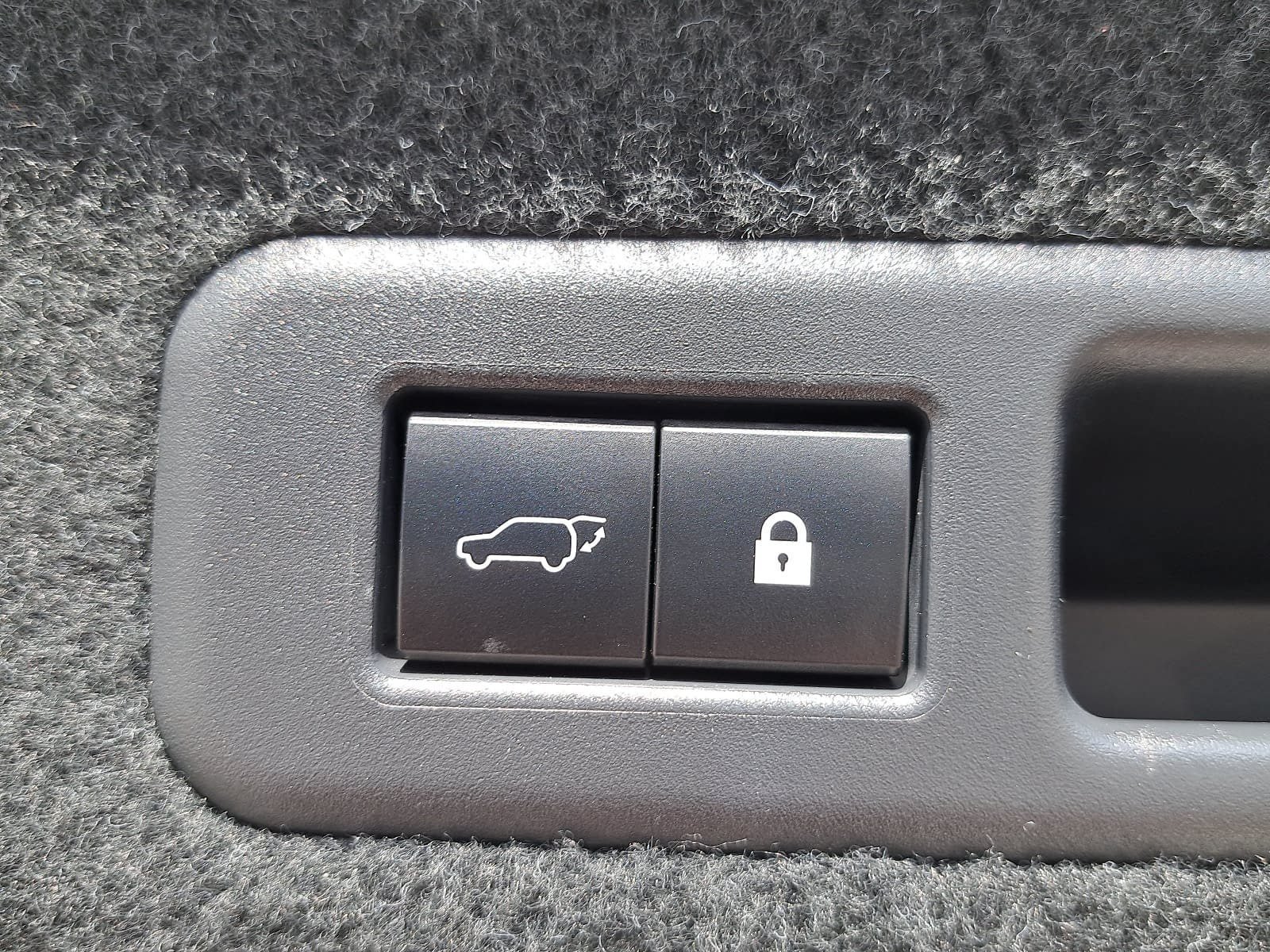 Used 2021 Lexus RX 450h AWD w/ Premium Package image 15