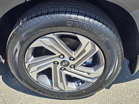 Certified 2023 Hyundai Santa Fe SEL FWD image 8
