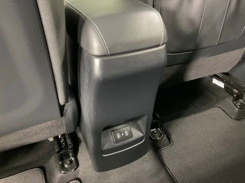 Used 2025 Kia Soul EX FWD image 25
