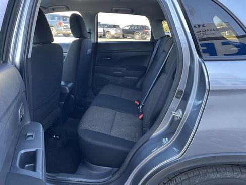 Used 2016 Mitsubishi Outlander Sport ES image 30