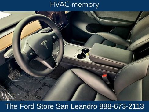Used 2025 Tesla Model Y Long Range RWD image 22