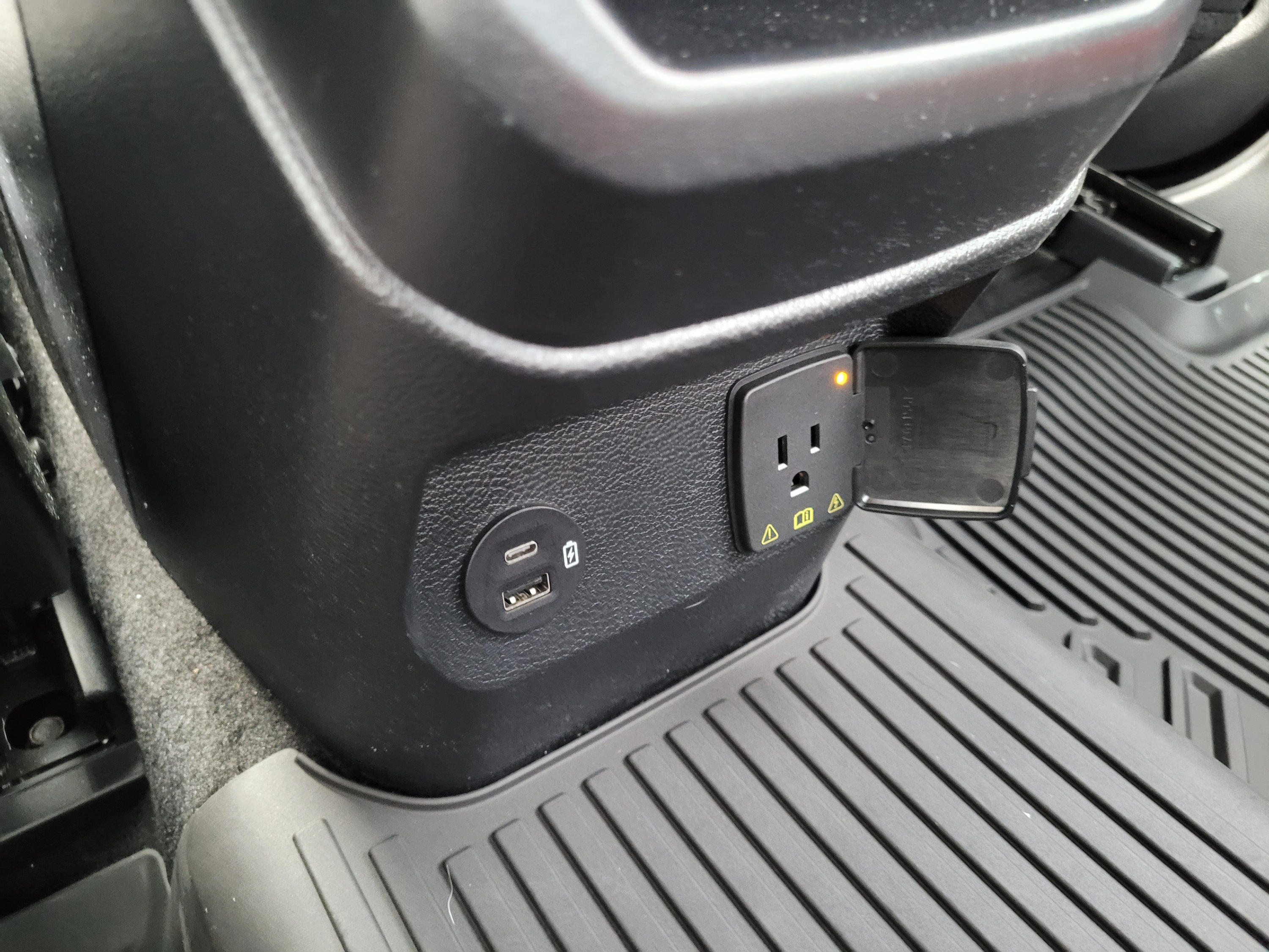Used 2025 Ford Ranger Raptor AWD/4WD image 16