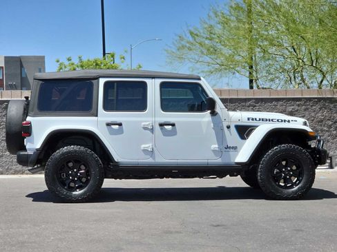 Used 2023 Jeep Wrangler Unlimited Rubicon 4xe AWD/4WD image 9