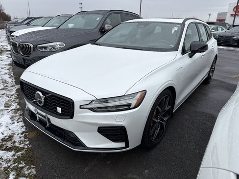 Used 2024 Volvo V60 T8 Polestar w/ Protection Package image 4