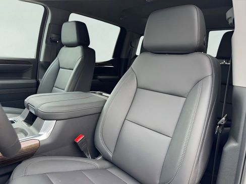 New 2026 GMC Sierra 1500 Elevation w/ Elevation Premium Package AWD/4WD image 10