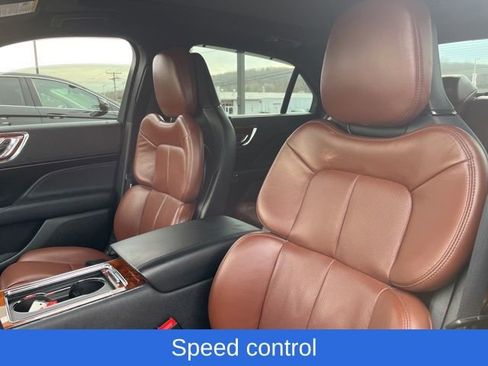 Used 2020 Lincoln Continental Reserve w/ Rear Seat Amenities Package AWD/4WD image 28