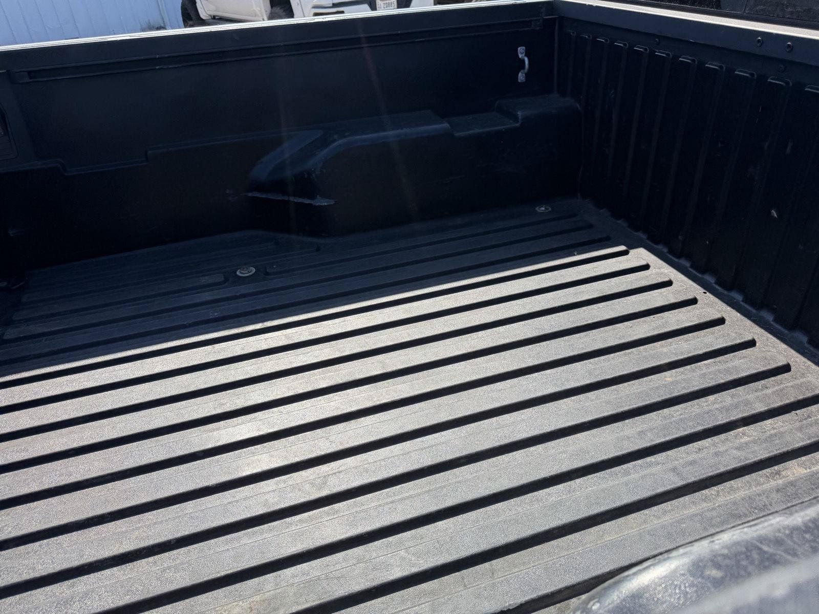 Used 2023 Toyota Tacoma SR5 RWD image 23