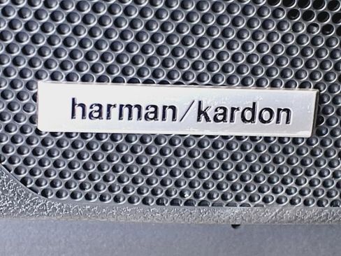 Used 2025 Subaru Forester Limited image 9