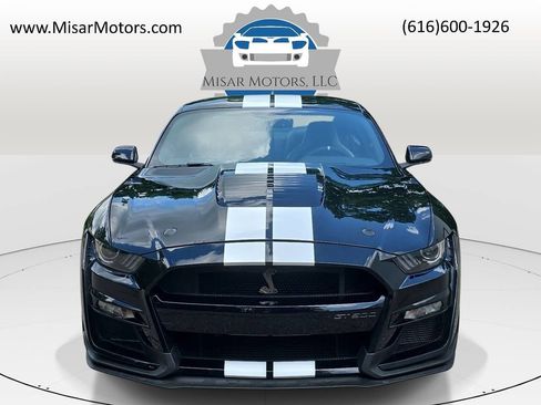 Used 2020 Ford Mustang Shelby GT500 w/ Technology Package RWD image 2