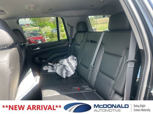 Used 2018 Chevrolet Tahoe LT w/ Luxury Package AWD/4WD image 8