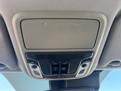 Used 2017 Honda Ridgeline RTL-E image 30