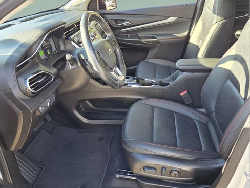Used 2023 Chevrolet Bolt EUV LT w/ Convenience Package FWD image 10