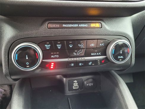 Used 2024 Ford Escape ST-Line image 24