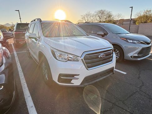 Used 2019 Subaru Ascent Premium image 5
