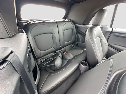 Used 2019 MINI Cooper Convertible w/ Premium Package FWD image 26