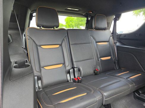 Used 2023 GMC Yukon AT4 image 33