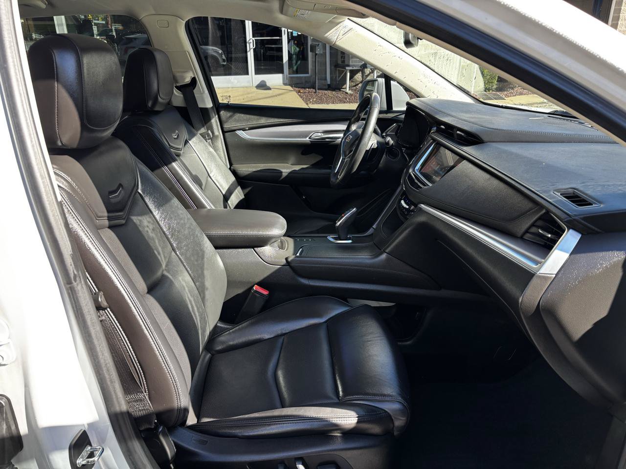 Used 2018 Cadillac XT5 Premium Luxury AWD/4WD image 25