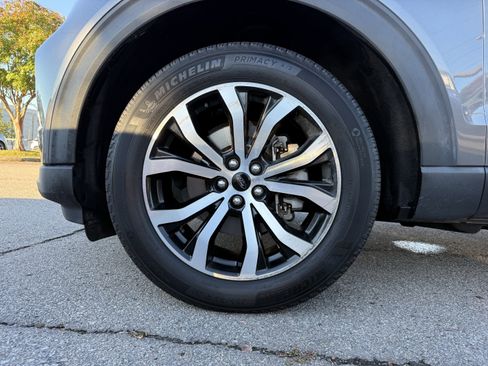 Used 2022 Ford Explorer ST image 15