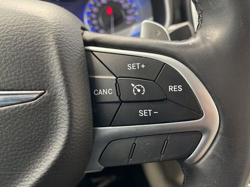 Used 2015 Chrysler 200 C w/ Navigation & Sound Group I image 36