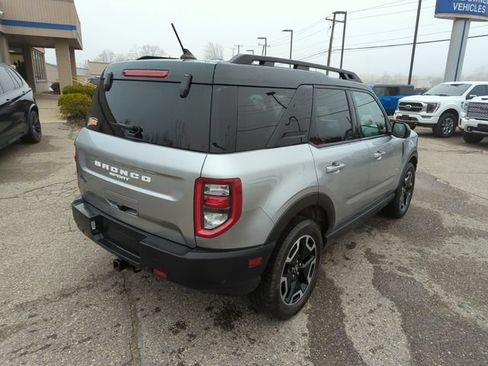 Certified 2022 Ford Bronco Sport Outer Banks w/ Tech Package AWD/4WD image 4