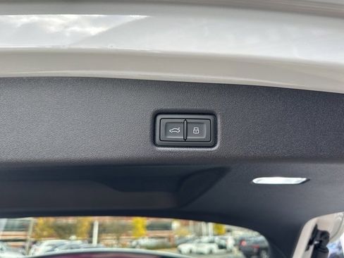 New 2025 Audi Q5 2.0T Premium Plus image 12