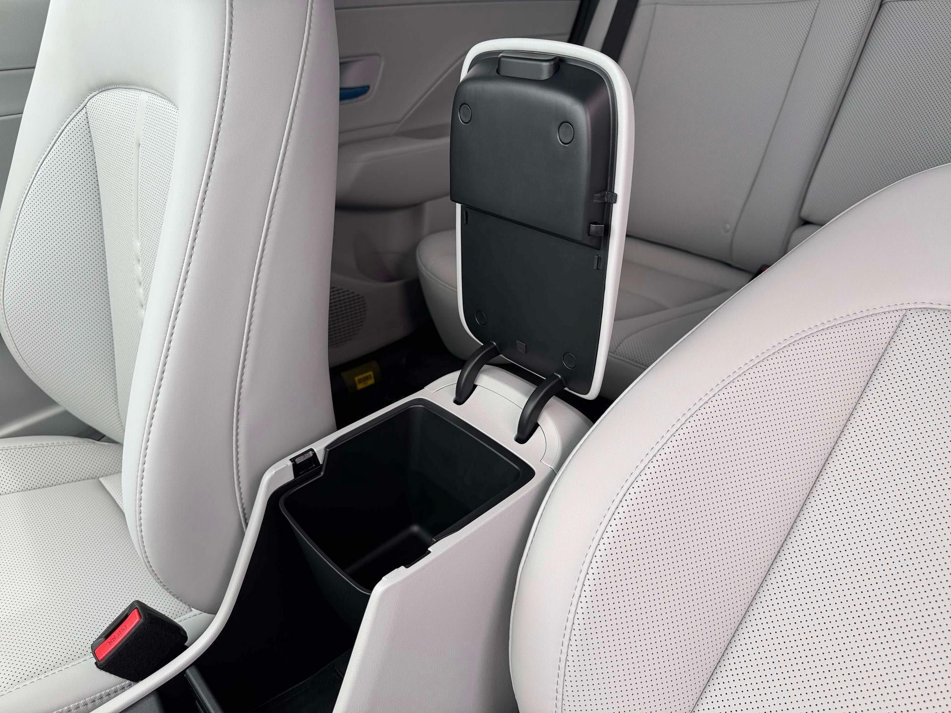 New 2026 Hyundai Kona Limited FWD image 38