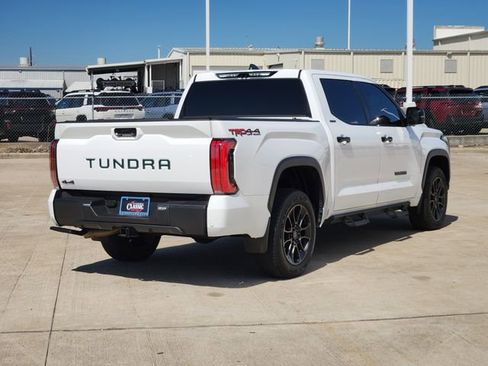 Used 2025 Toyota Tundra Limited w/ TRD Off-Road Package AWD/4WD image 7