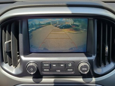 Used 2018 Chevrolet Colorado LT image 21